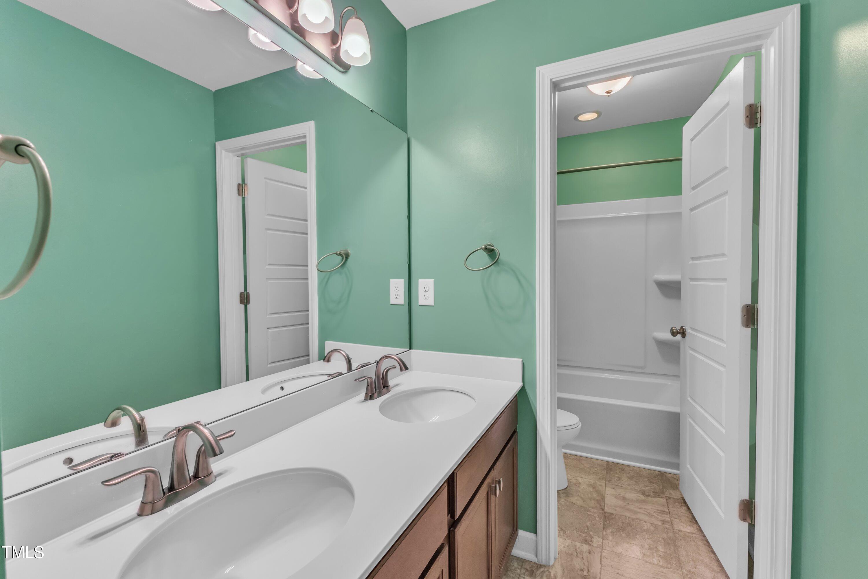 3449 South Beaver Lane Raleigh, NC 27604 - Photo 41 of 52 Hall Bath
