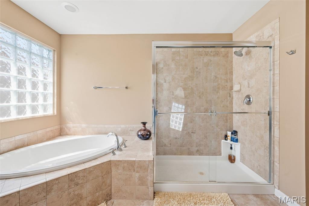 404 Maple Rise Path Chesterfield, MO 63005 - Photo 57 of 91 Gallery Image 57