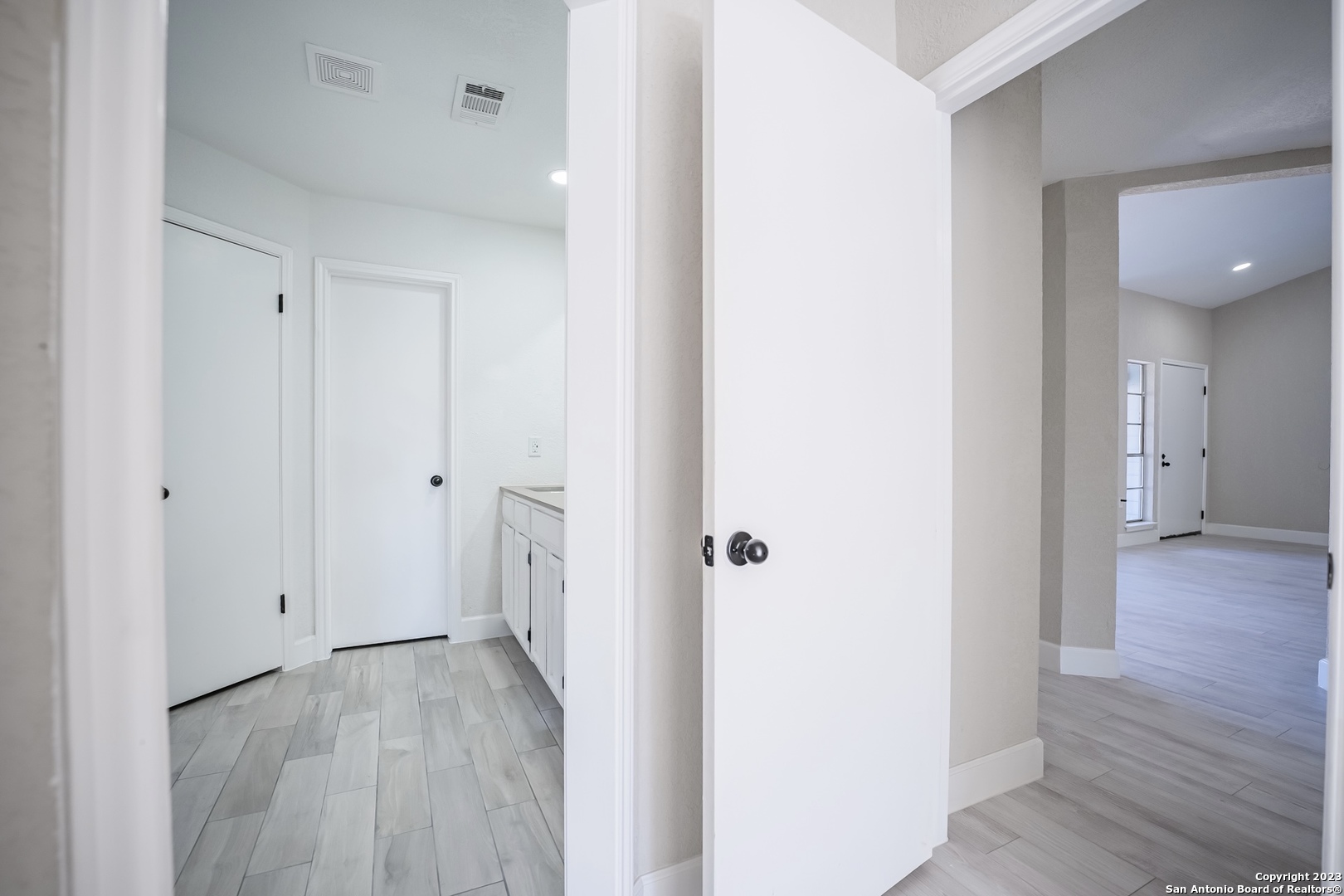 8026 Deadwood Ridge Converse, TX 78109 - Photo 28 of 44