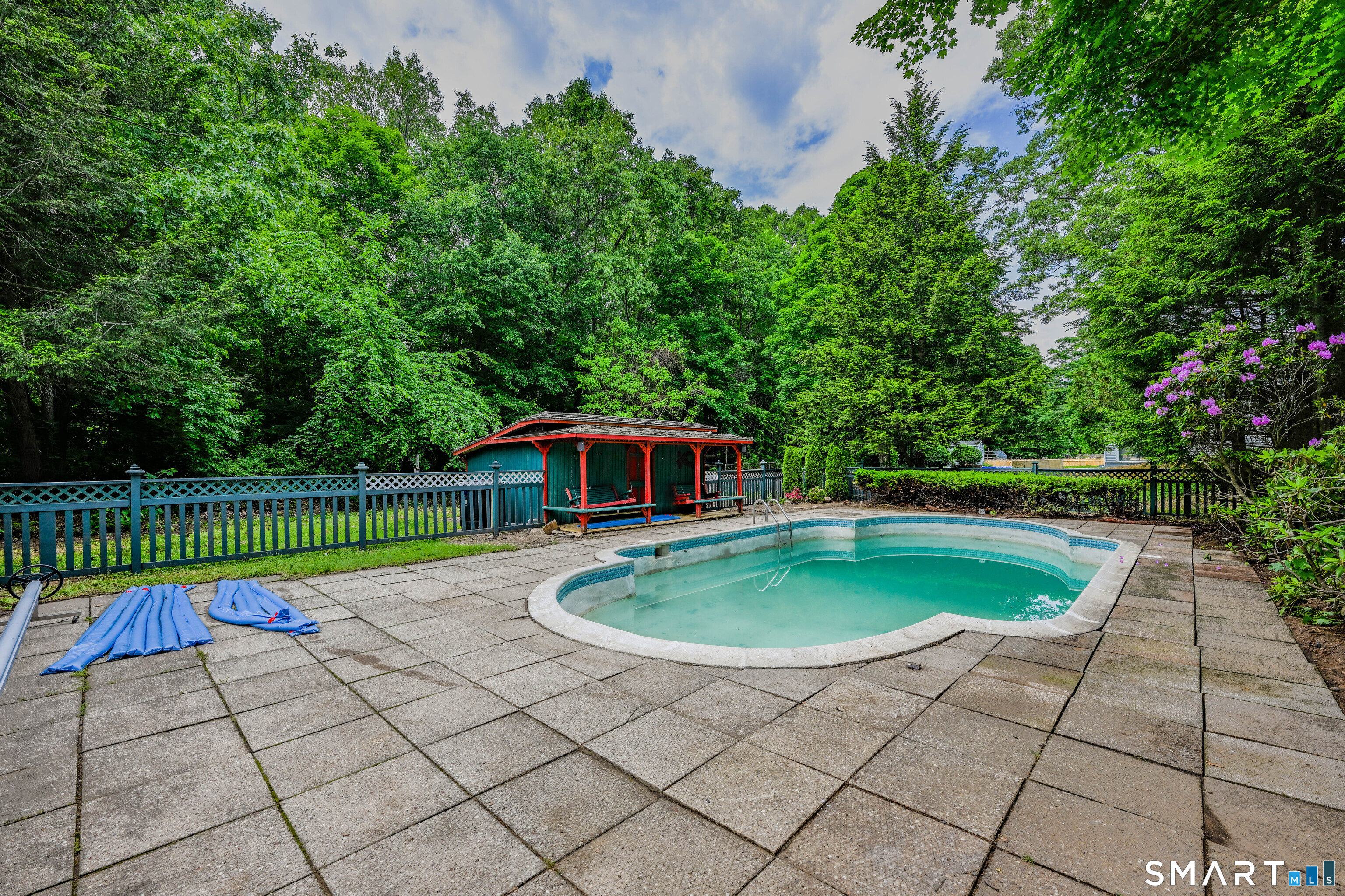 31 Hollow Brook Road Windsor, CT 06095 - Photo 37 of 40