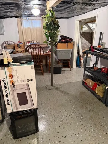 $142,000 | 210 West South Street, Sheffield, IL 61361