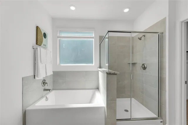 $469,990 | 116 Divisadero Drive, Hutto, TX 78634