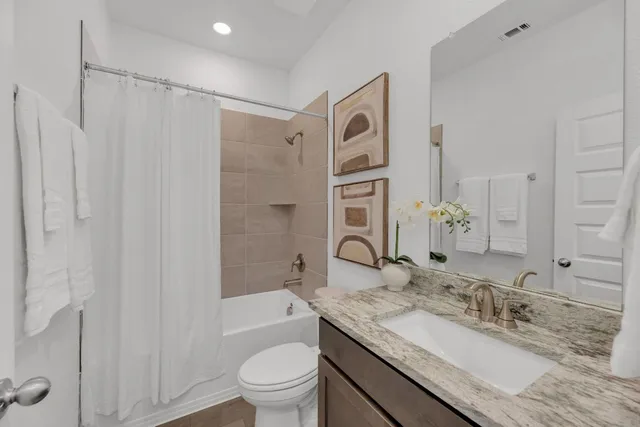 $469,990 | 116 Divisadero Drive, Hutto, TX 78634