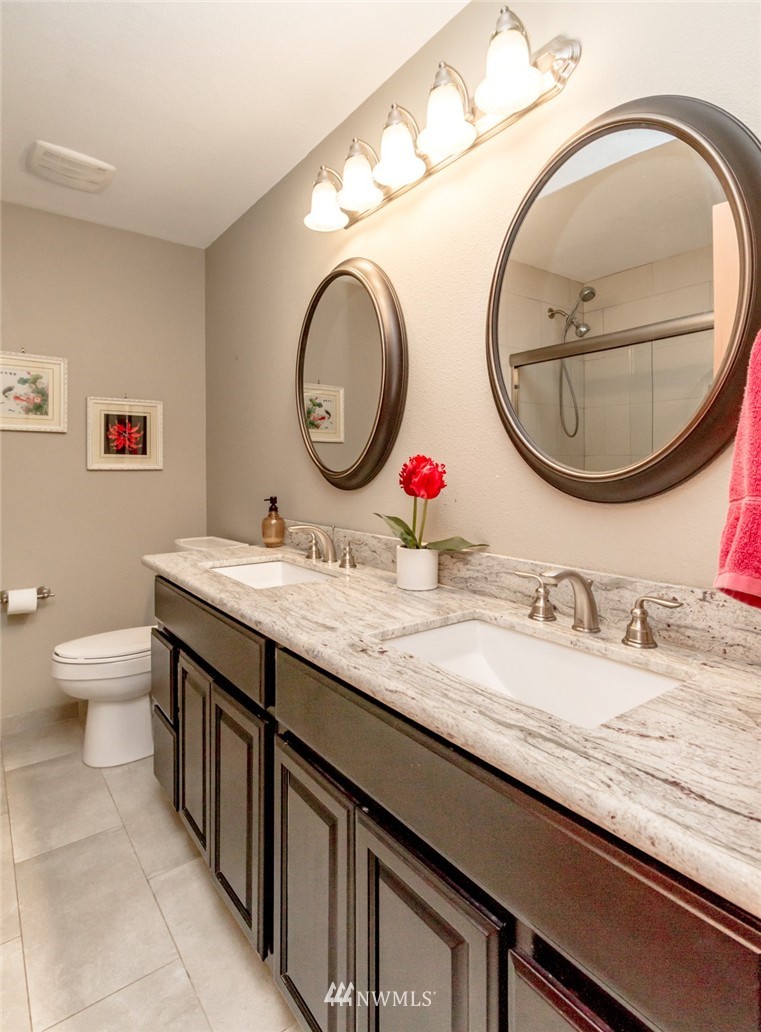 12507 Southeast 96th Place Renton, WA 98056 - Photo 11 of 25 Gallery Image 11