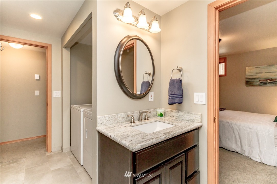 12507 Southeast 96th Place Renton, WA 98056 - Photo 15 of 25 Gallery Image 15