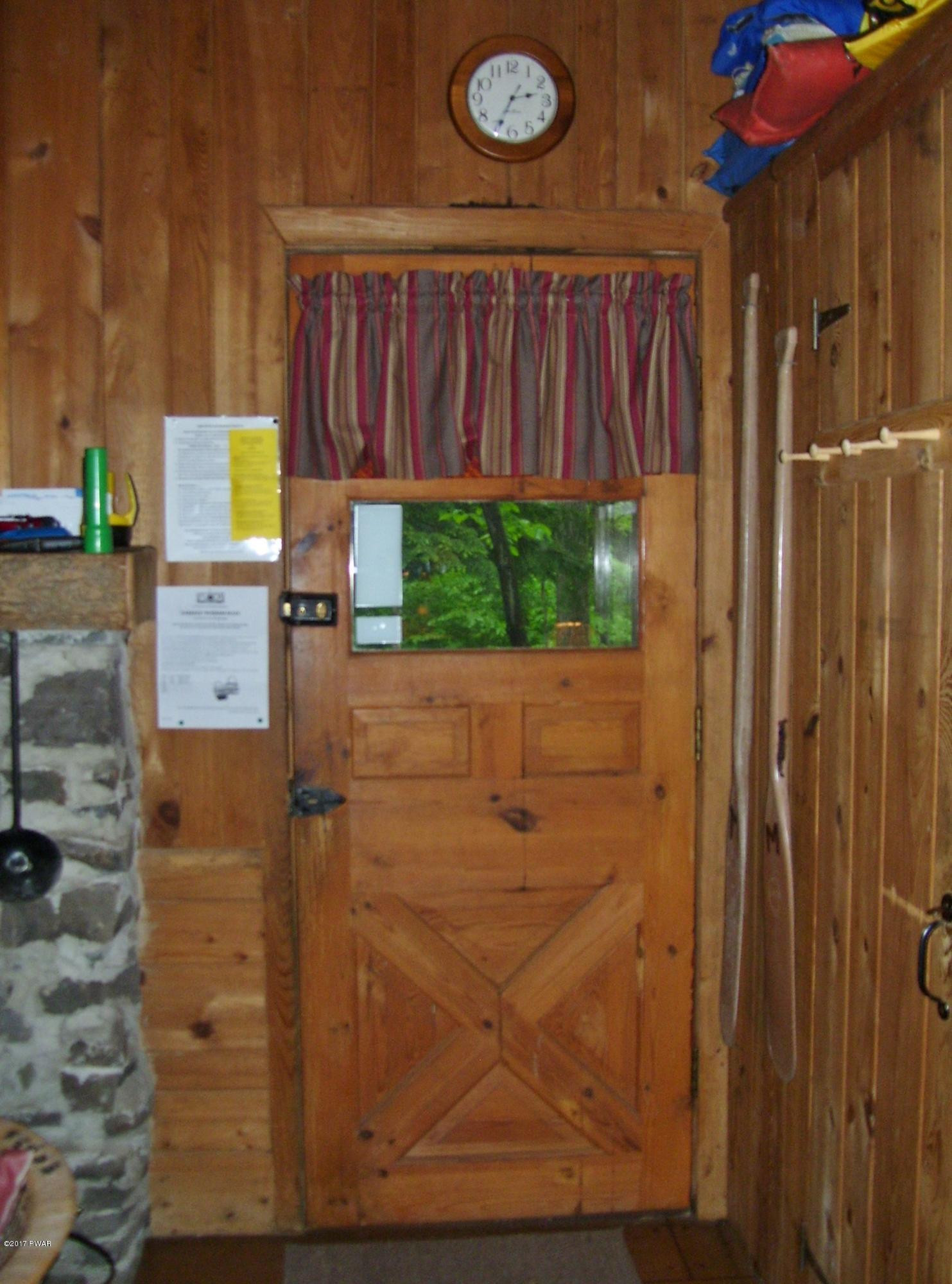 440 North Shore Road Greentown, PA 18426 - Photo 8 of 53