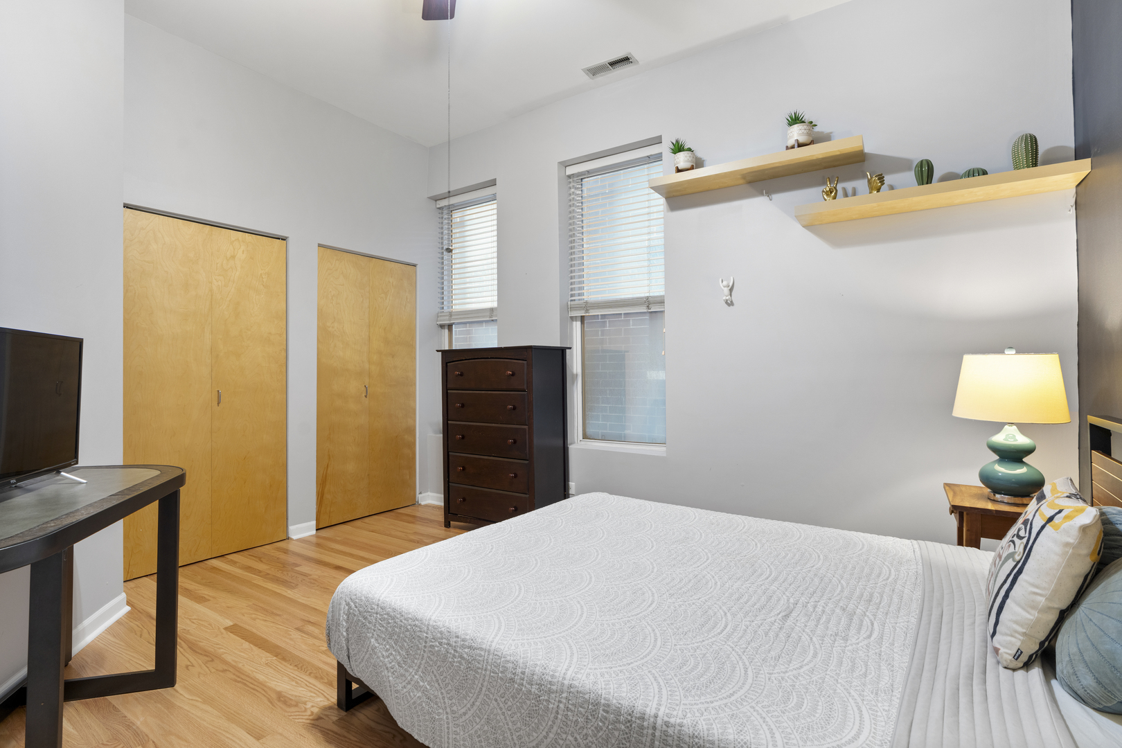 1460 West Ohio Street, Unit 2F Chicago, IL 60642 - Photo 11 of 14