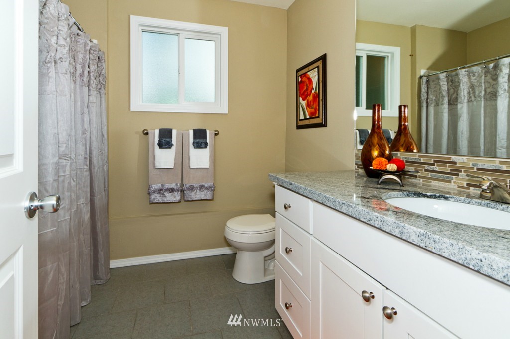 3019 169th Street Southeast Bothell, WA 98012 - Photo 14 of 15 Gallery Image 14