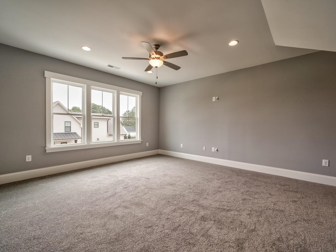 16 Constitution Avenue Smithfield, NC 27577 - Photo 45 of 60 Photo 46