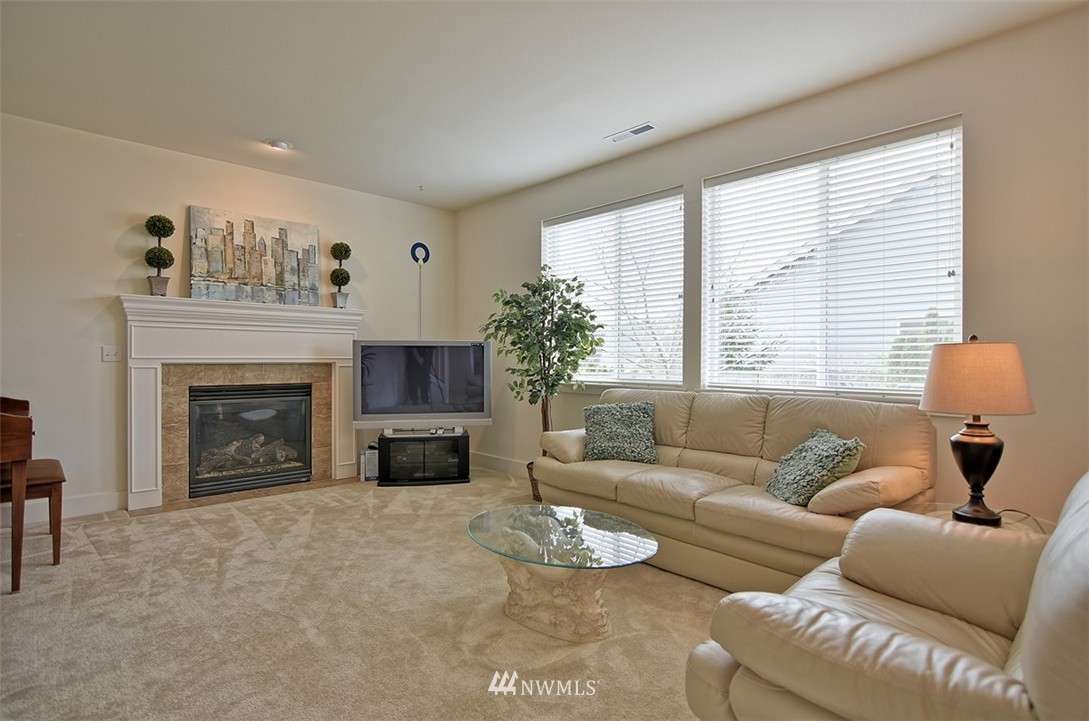 23010 36th Drive Southeast Bothell, WA 98021 - Photo 12 of 25