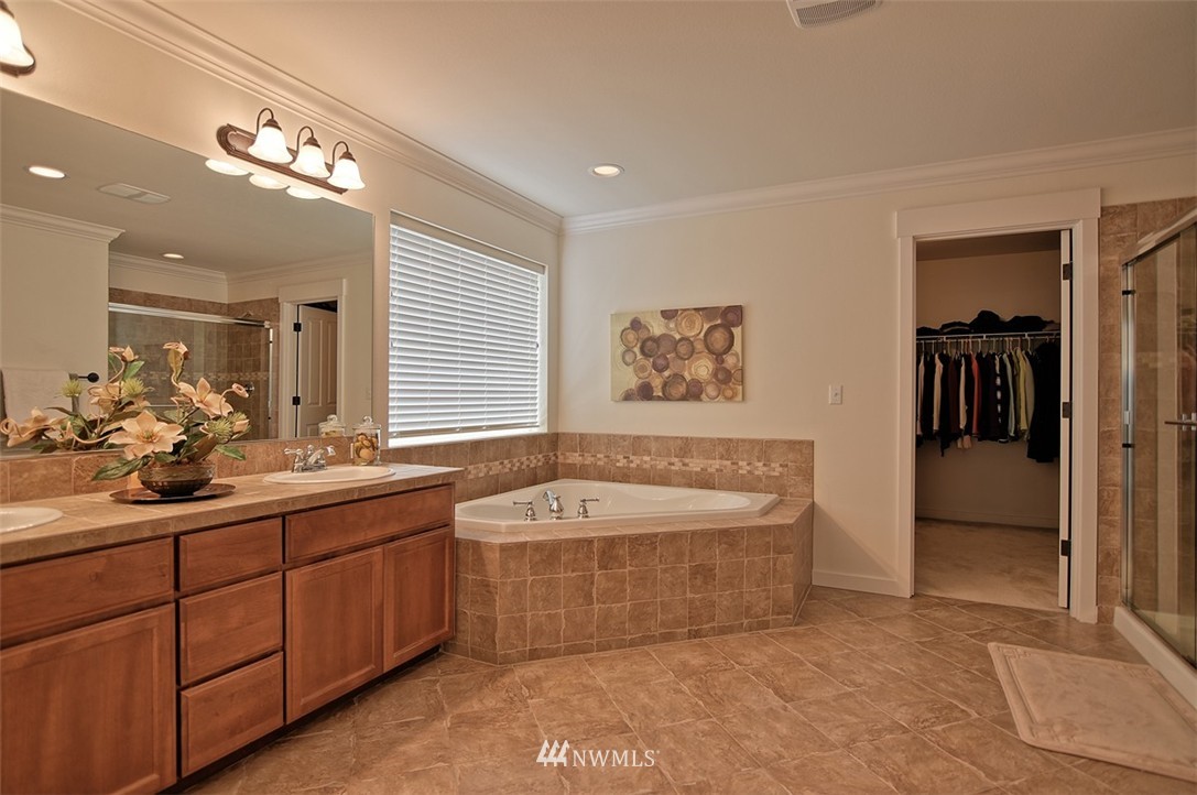 23010 36th Drive Southeast Bothell, WA 98021 - Photo 18 of 25