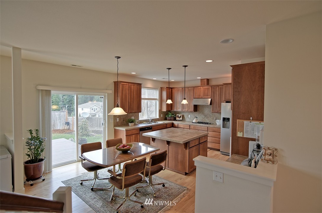 23010 36th Drive Southeast Bothell, WA 98021 - Photo 6 of 25
