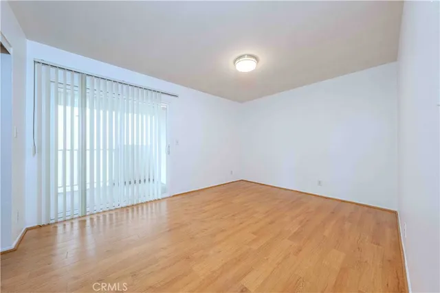 $2,700 | 222 20th Street, Unit 3, Huntington Beach, CA 92648