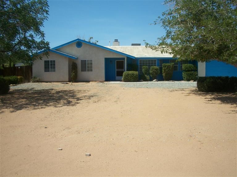 22798 Nalatapa Road Apple Valley, CA 92307 - Photo 1 of 1 Gallery Image 1