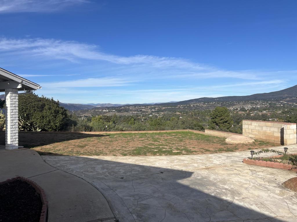 1224 Alpine Heights Road Alpine, CA 91901 - Photo 5 of 33