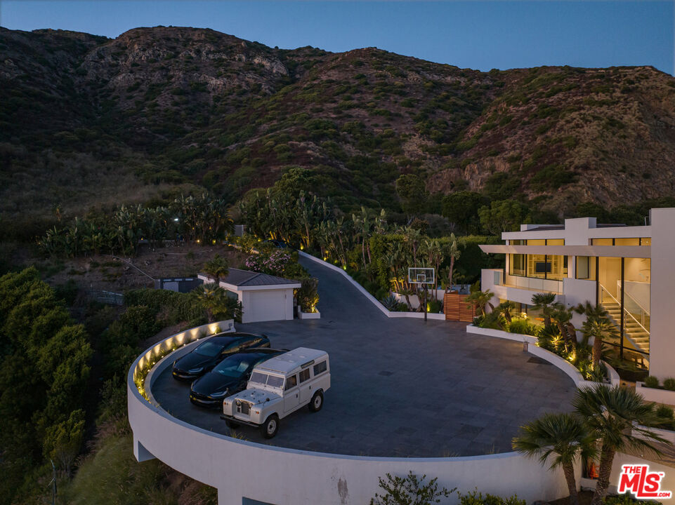 4310 Encinal Canyon Road Malibu, CA 90265 - Photo 27 of 28
