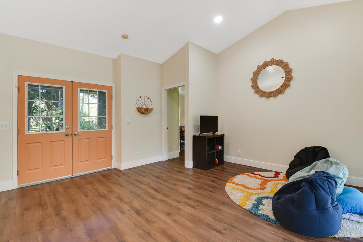 12792 Old Indiantown Road Jupiter, FL 33478 - Photo 11 of 60 LIVINGROOM