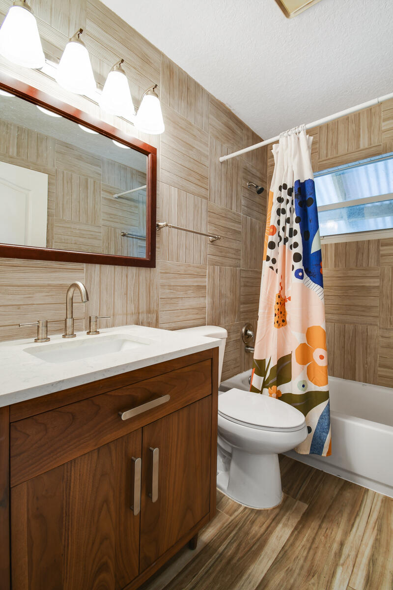 12792 Old Indiantown Road Jupiter, FL 33478 - Photo 25 of 60 GUEST BATH