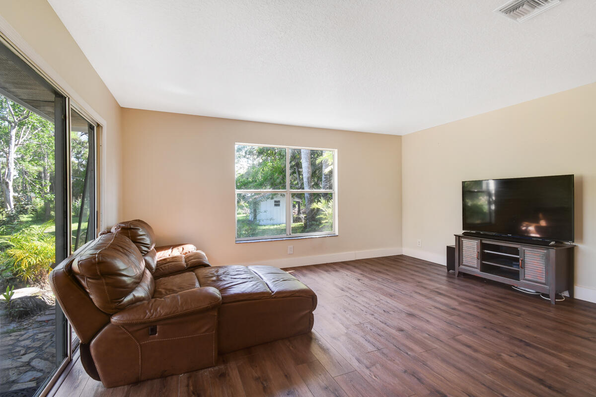 12792 Old Indiantown Road Jupiter, FL 33478 - Photo 27 of 60 FAMILYROOM