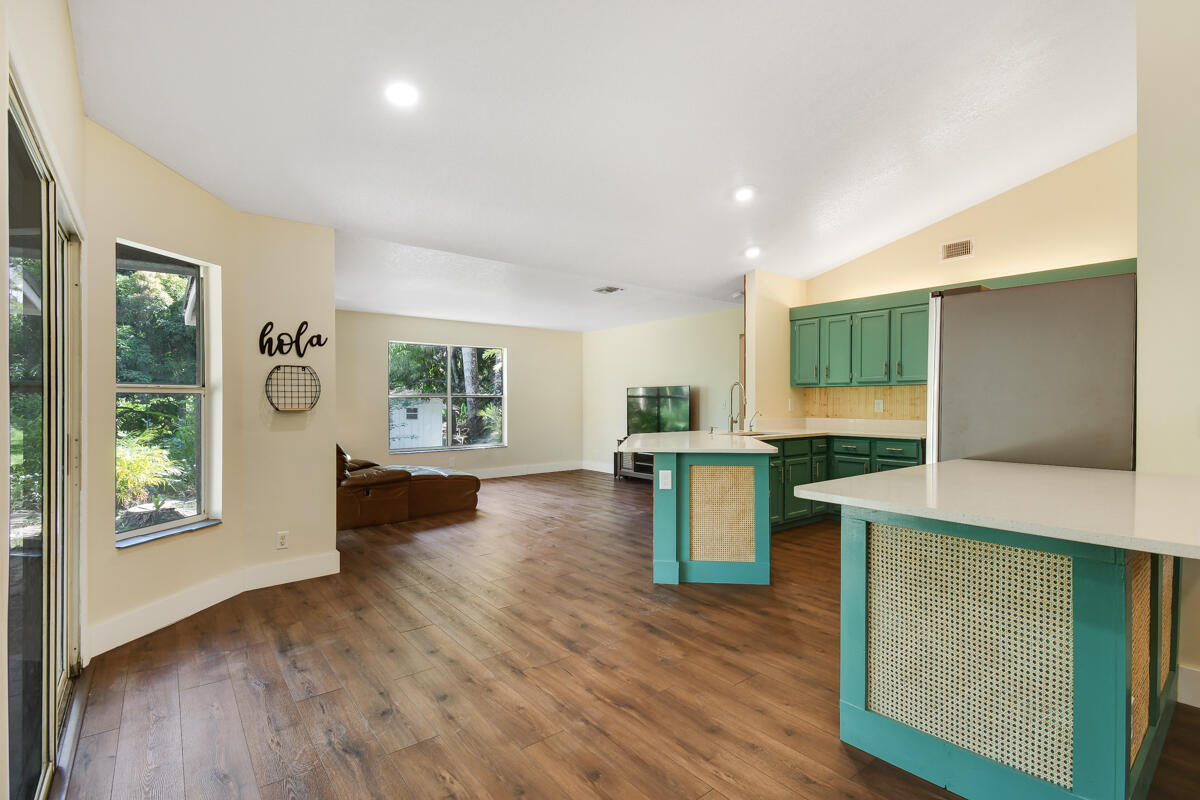 12792 Old Indiantown Road Jupiter, FL 33478 - Photo 9 of 60 DSC_0496