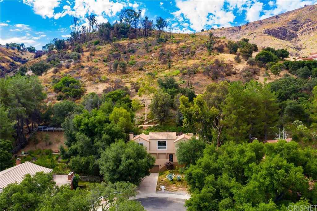 11 Bridle Lane Bell Canyon, CA 91307 - Photo 2 of 44