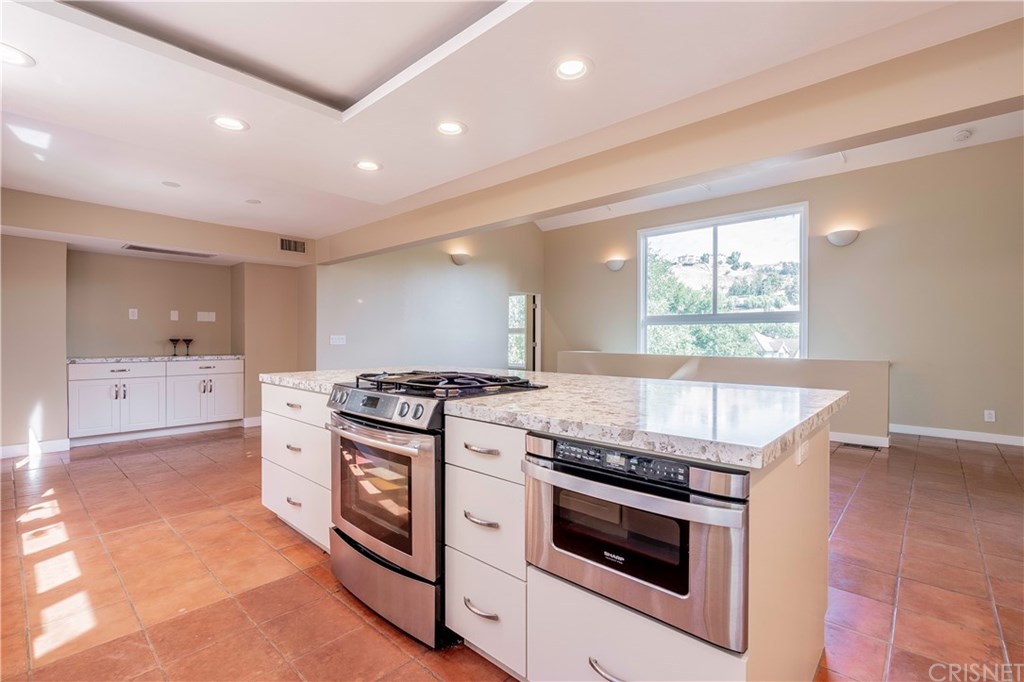 11 Bridle Lane Bell Canyon, CA 91307 - Photo 11 of 44