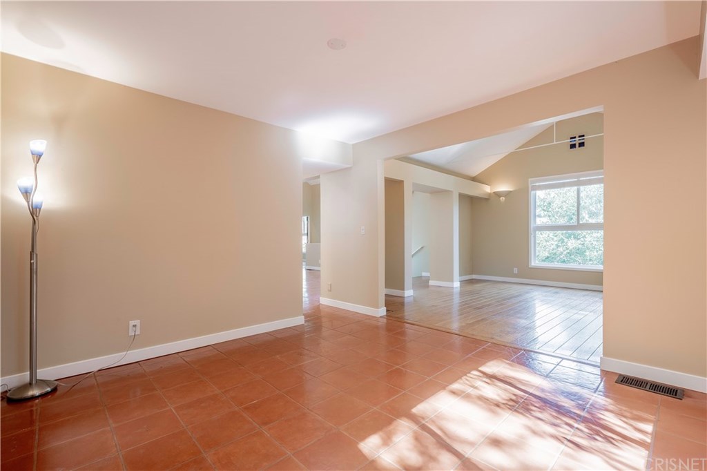 11 Bridle Lane Bell Canyon, CA 91307 - Photo 21 of 44