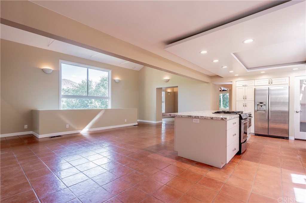 11 Bridle Lane Bell Canyon, CA 91307 - Photo 8 of 44