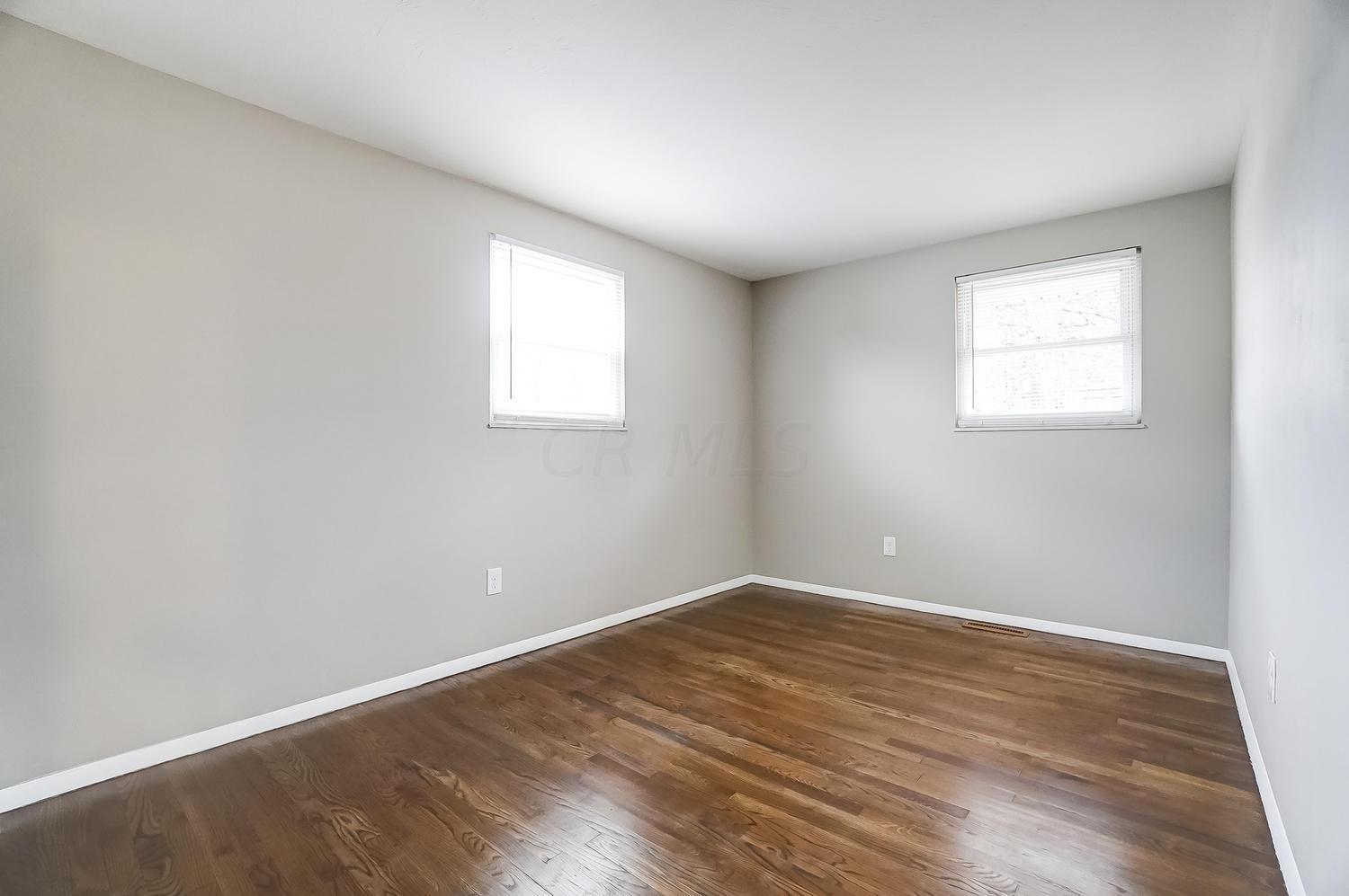 3114 Penfield Road Columbus, OH 43227 - Photo 12 of 30 Gallery Image 12