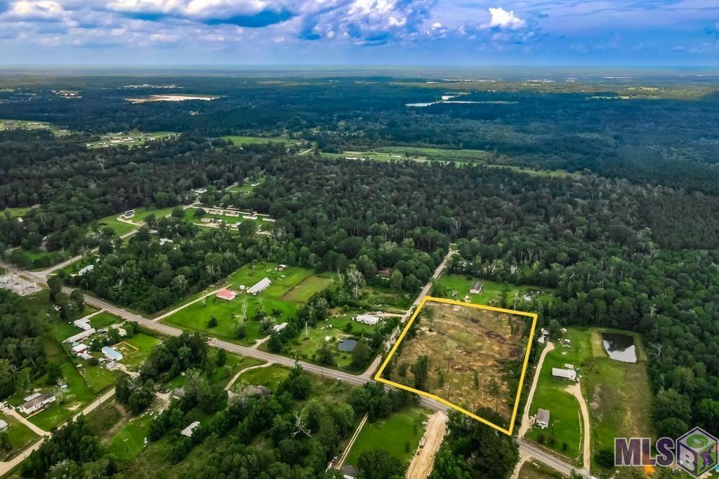 12411 Springfield Road Denham Springs, LA 70706 - Photo 5 of 11