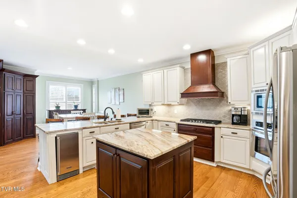 $529,000 | 34 Whitehall, Unit 34, Bristol, TN 37620
