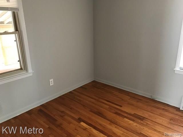 3270 Harding Street Dearborn, MI 48124 - Photo 10 of 19 IMG_0628.JPG