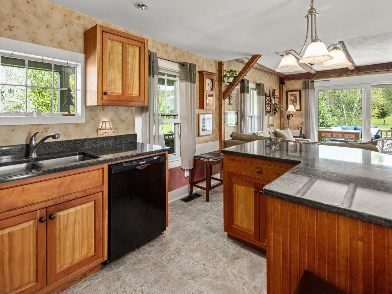 5 Beartown Road Underhill, VT 05489 - Photo 9 of 40 Gallery Image 9