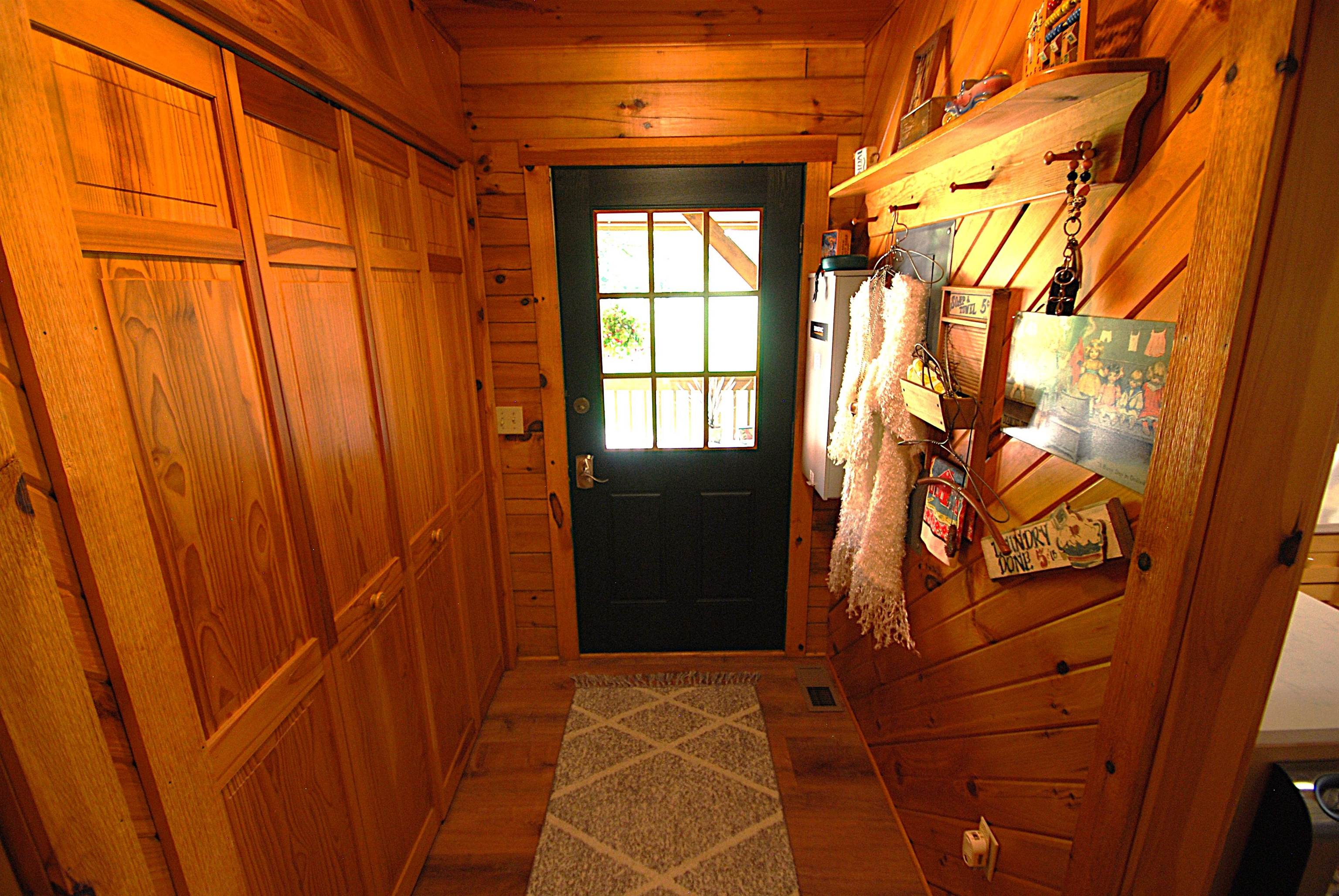 5592 Linksview Way Gladwin, MI 48624 - Photo 58 of 87 1947550-3cb6e00a-c422-4dd1-9ab3-357facc9ecfd.JPG