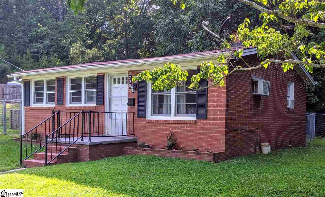 230 State Rd S-42-2985 Landrum, SC 29356 - Photo 1 of 36