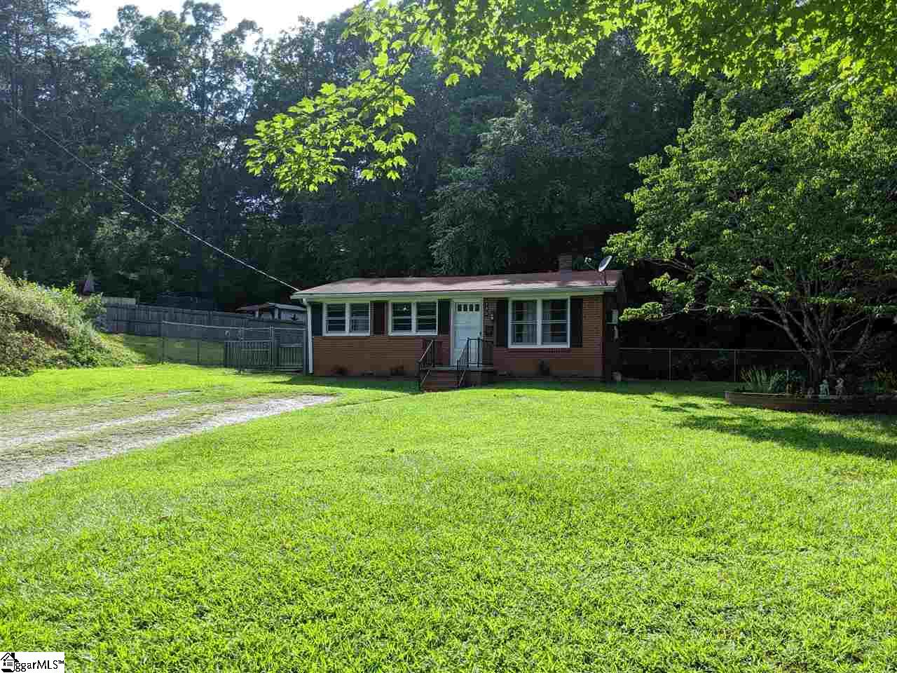 230 State Rd S-42-2985 Landrum, SC 29356 - Photo 14 of 36