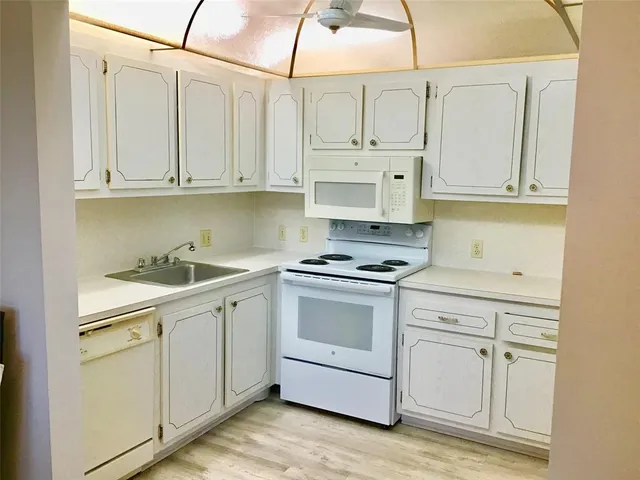 $1,500 | 204 Preston Way, Unit 204, Boca Raton, FL 33434