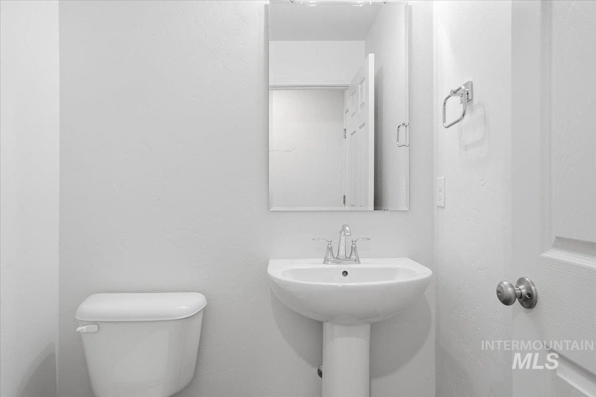 12350 Amorica Street Caldwell, ID 83607 - Photo 17 of 35