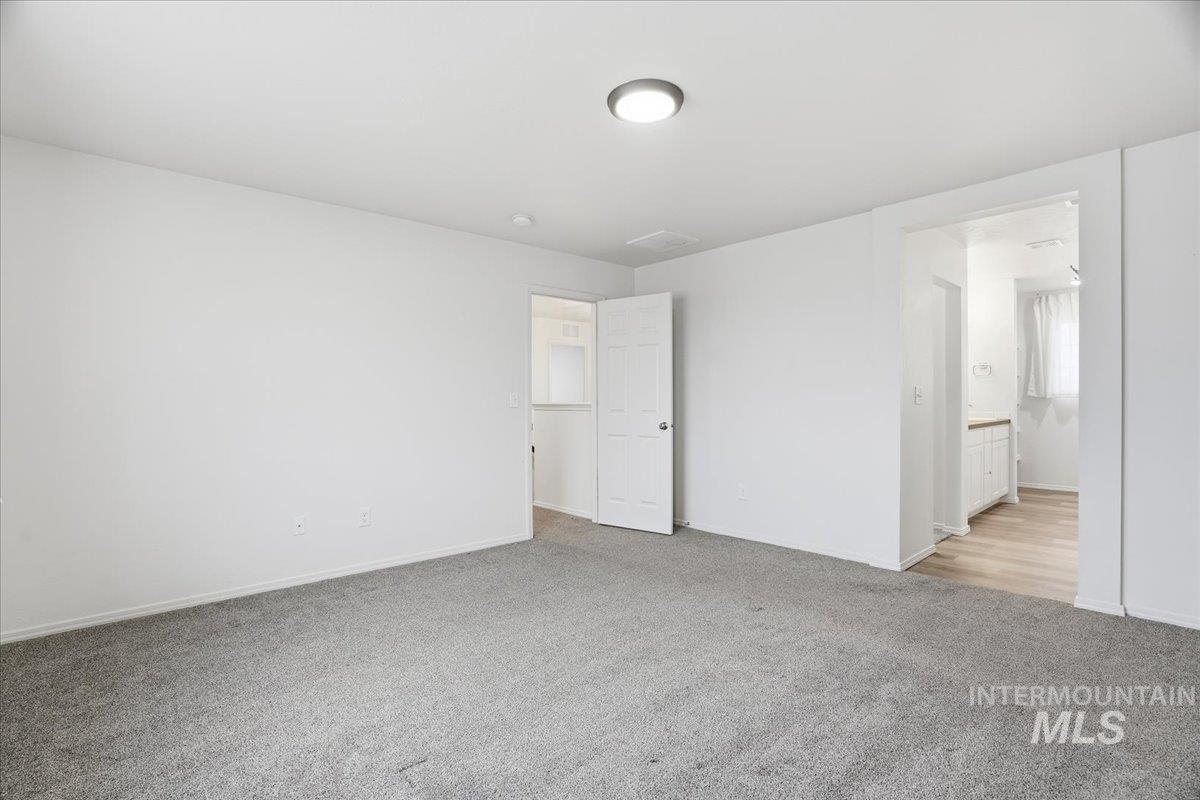 12350 Amorica Street Caldwell, ID 83607 - Photo 18 of 35