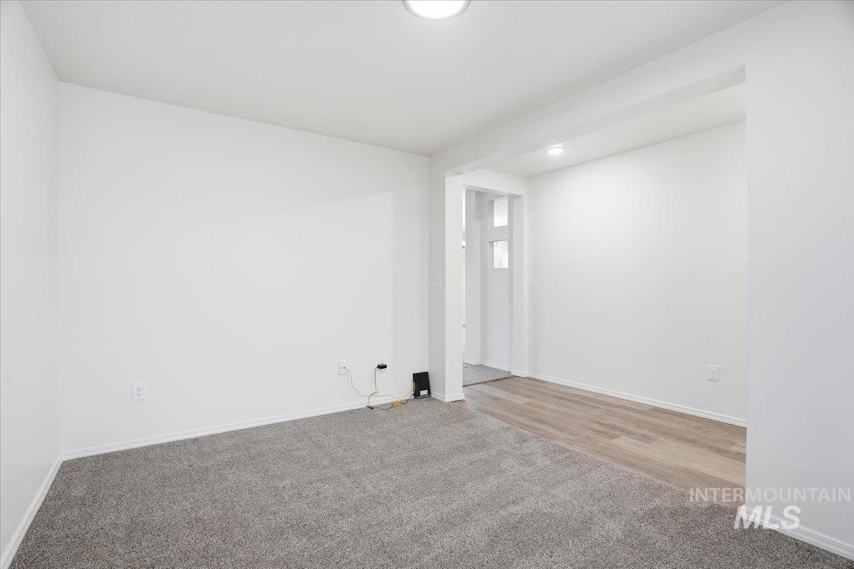 12350 Amorica Street Caldwell, ID 83607 - Photo 7 of 35