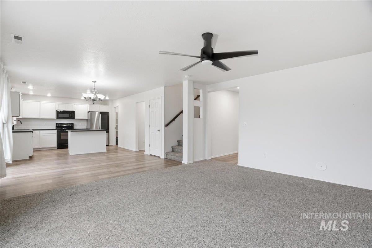 12350 Amorica Street Caldwell, ID 83607 - Photo 9 of 35