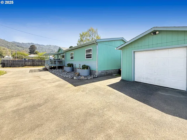 $329,000 | 97906 Lively Lane, Brookings, OR 97415