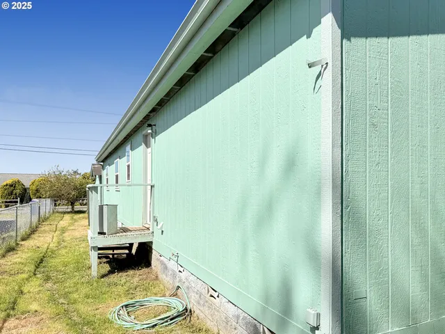 $329,000 | 97906 Lively Lane, Brookings, OR 97415