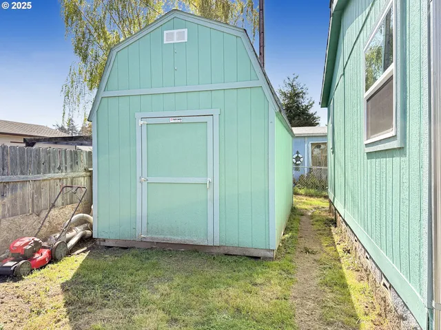 $329,000 | 97906 Lively Lane, Brookings, OR 97415