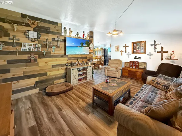 $329,000 | 97906 Lively Lane, Brookings, OR 97415