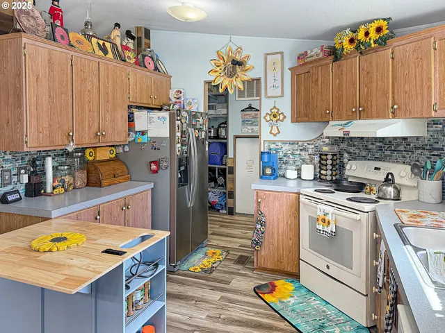 $329,000 | 97906 Lively Lane, Brookings, OR 97415