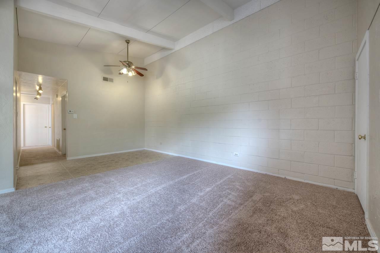 13191 Mt Logan Street Reno, NV 89506 - Photo 8 of 24 Photo 8