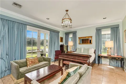 $847,000 | 15 Muirfield Place, New Orleans, LA 70131