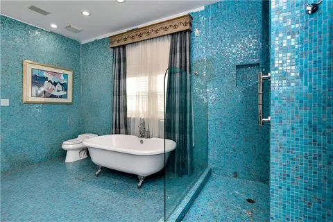 $847,000 | 15 Muirfield Place, New Orleans, LA 70131