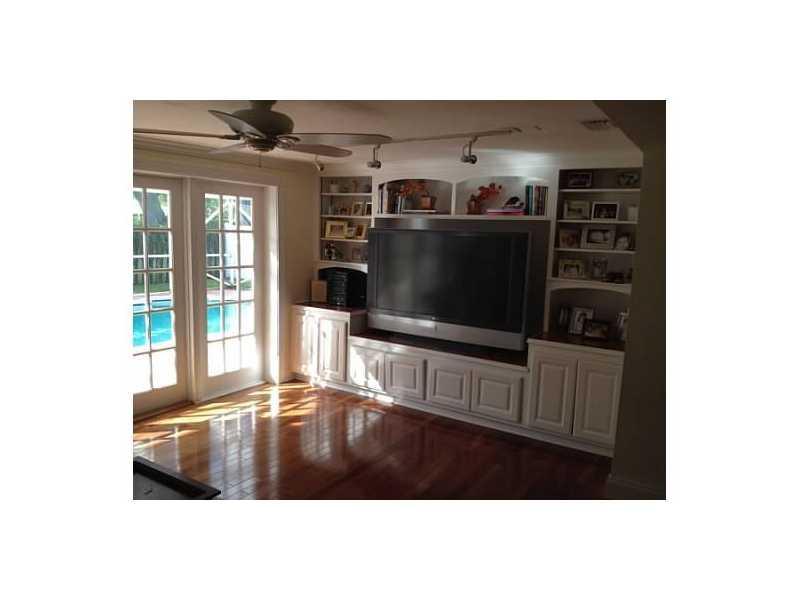 956 Southwest 7th Street Boca Raton, FL 33486 - Photo 5 of 20 Additional Photo